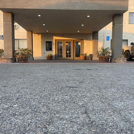 Sutter Inn Юба Сити Екстериор снимка