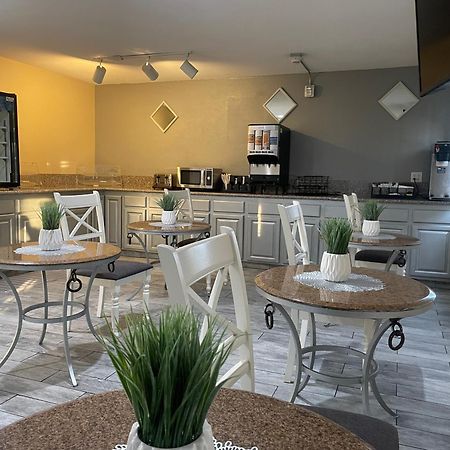 Sutter Inn Юба Сити Екстериор снимка